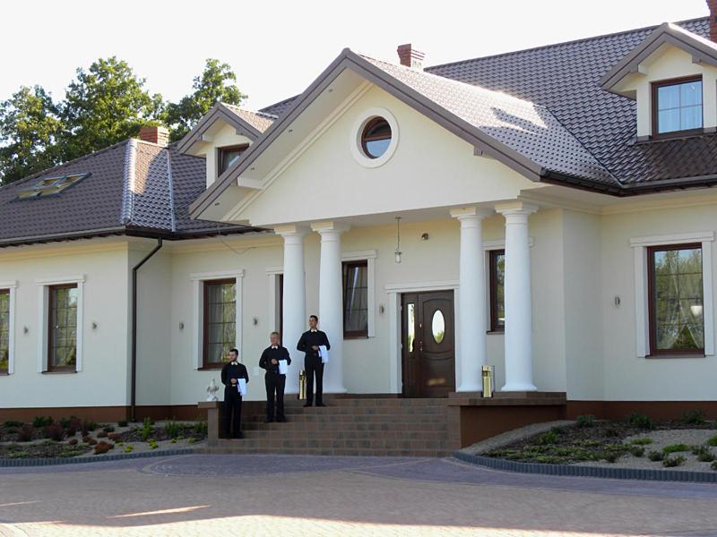 Zajazd Rosa Hotel Stoczek Lukowski Exterior photo